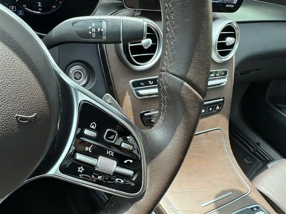 Mercedes-Benz GLC Mercedes-Benz GLC