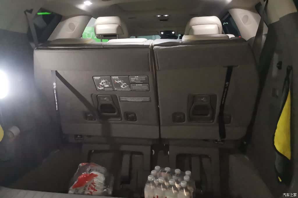 Kia Carnival, 2024 4