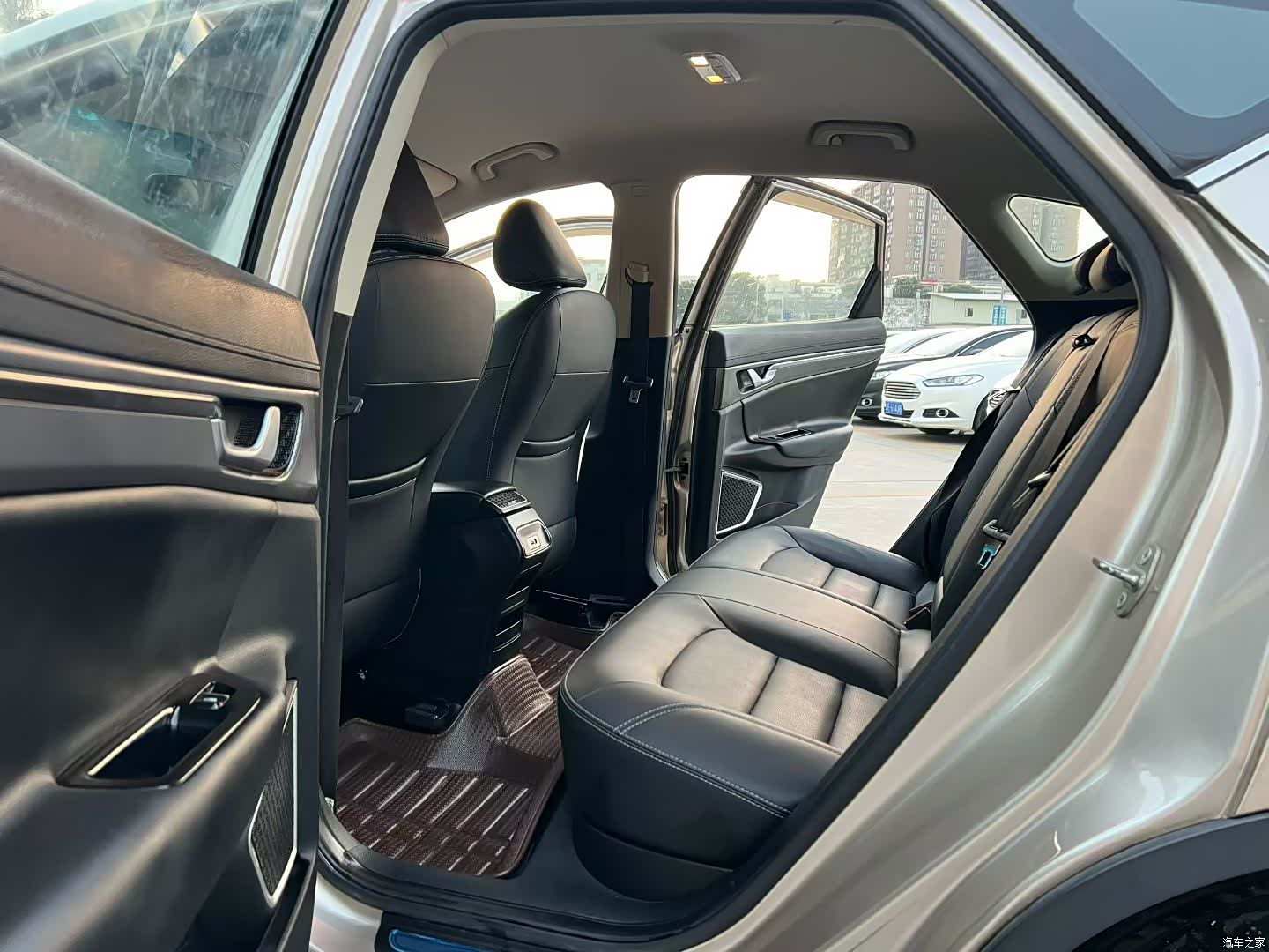 Geely Emgrand, 2017 6