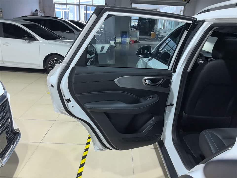 Roewe RX5 Roewe RX5