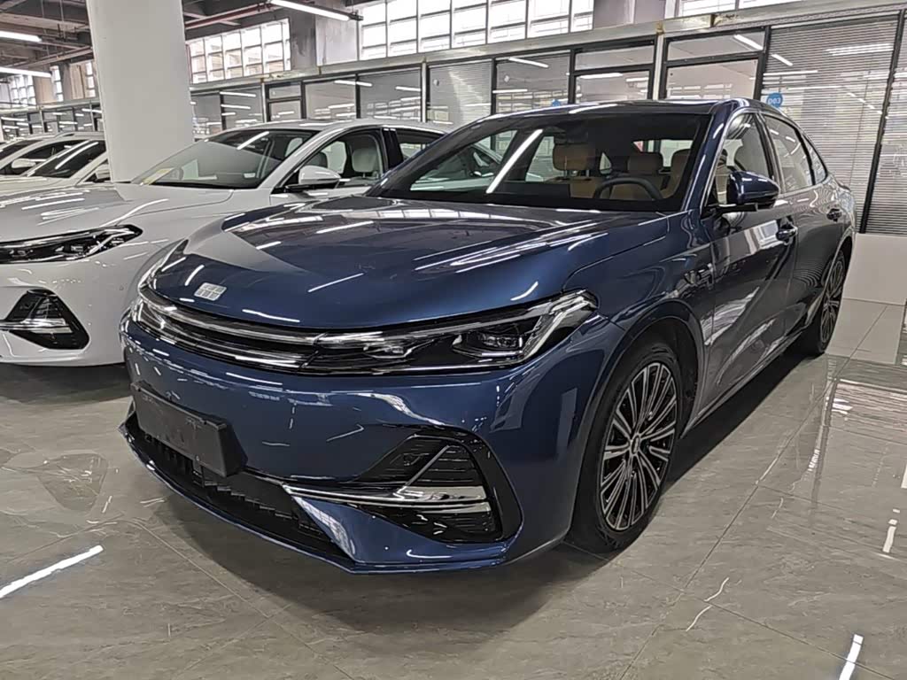 Geely Galaxy A7 EM