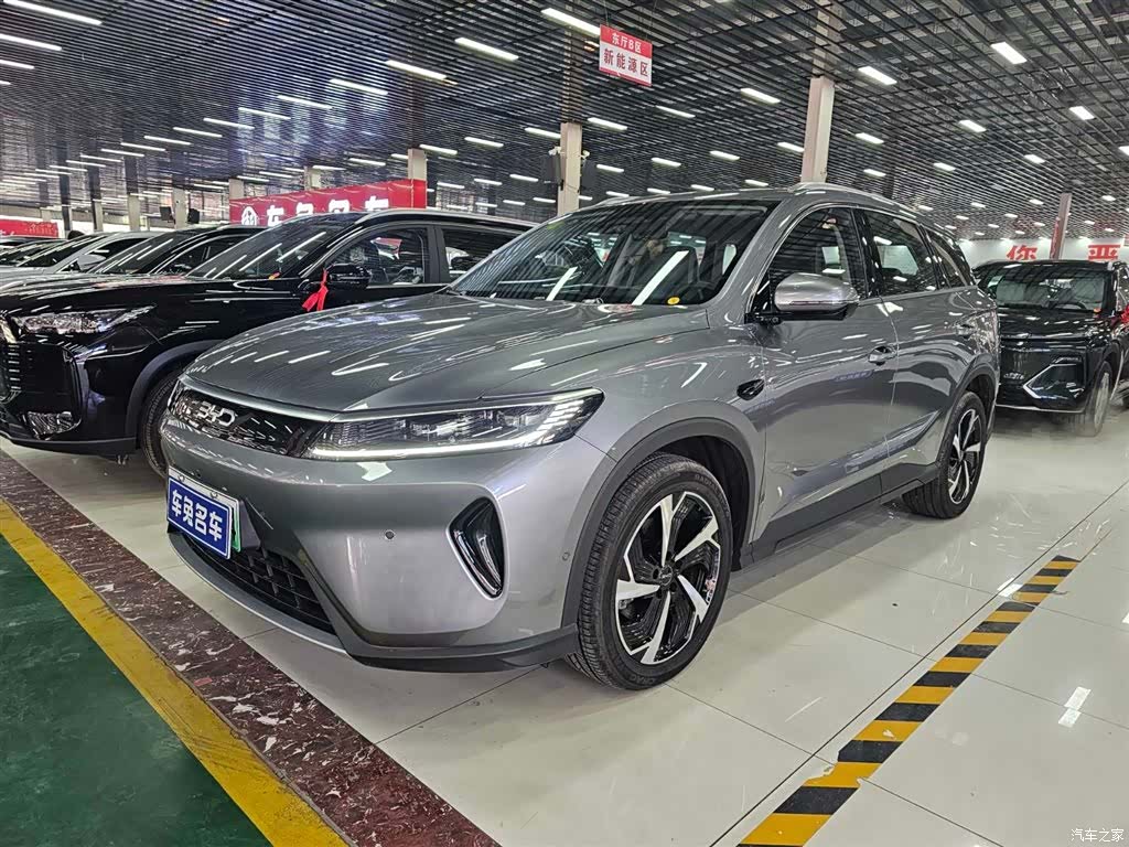 BYD HiAce, 2025 1