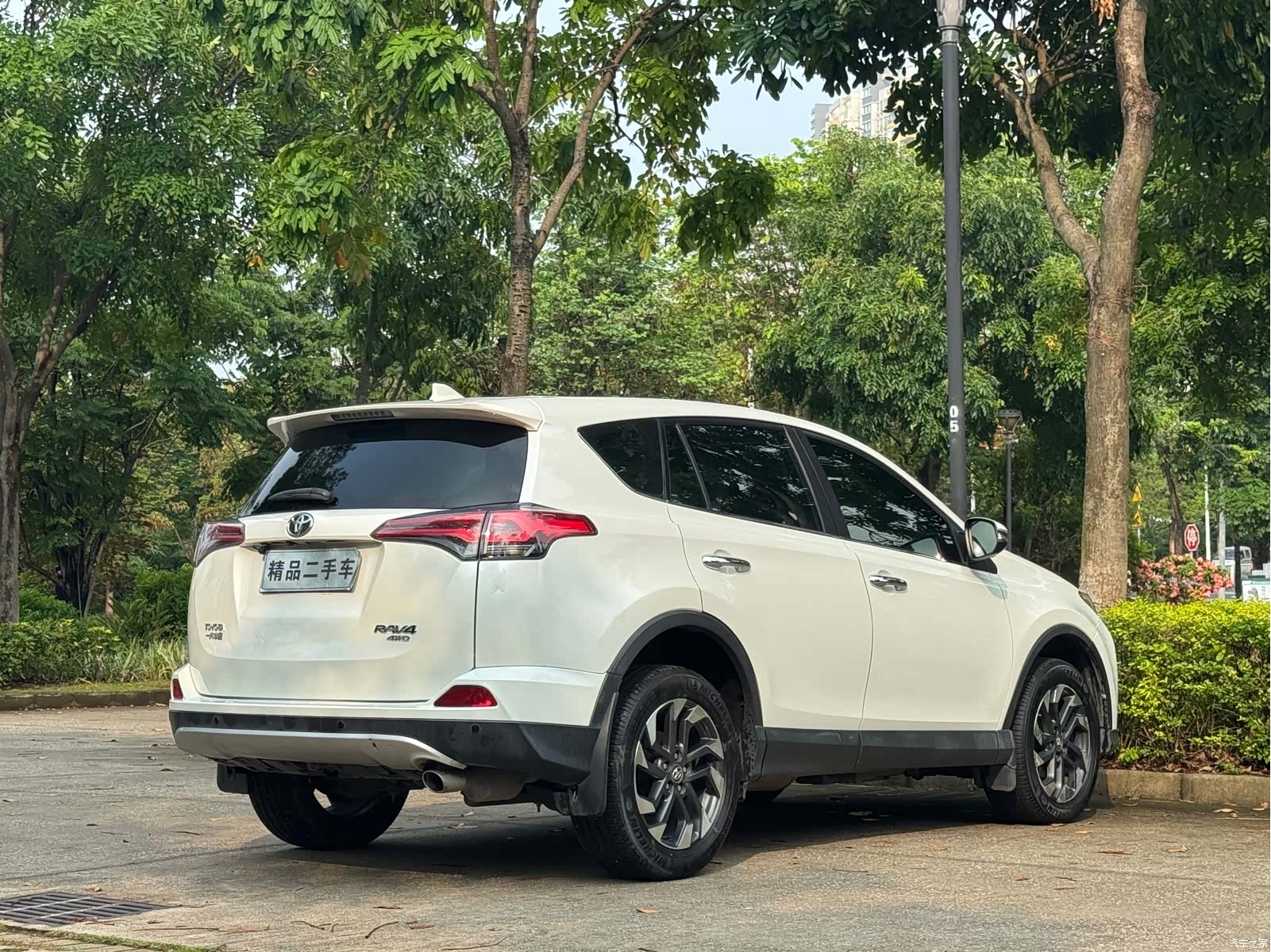 Toyota RAV4, 2017 6