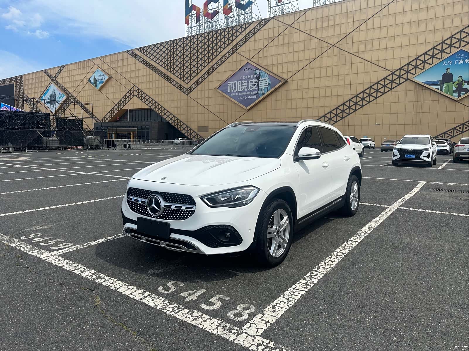 Mercedes-Benz GLA