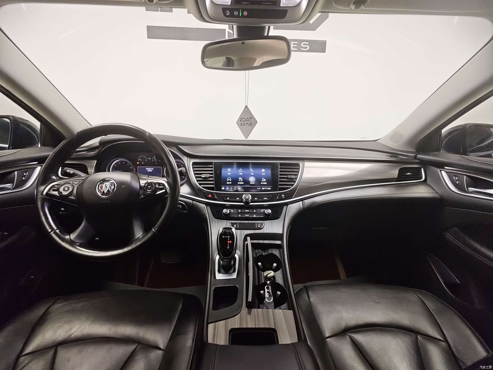 Buick LaCrosse, 2022 11