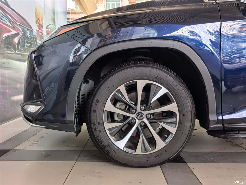 Lexus RX, 2021 9