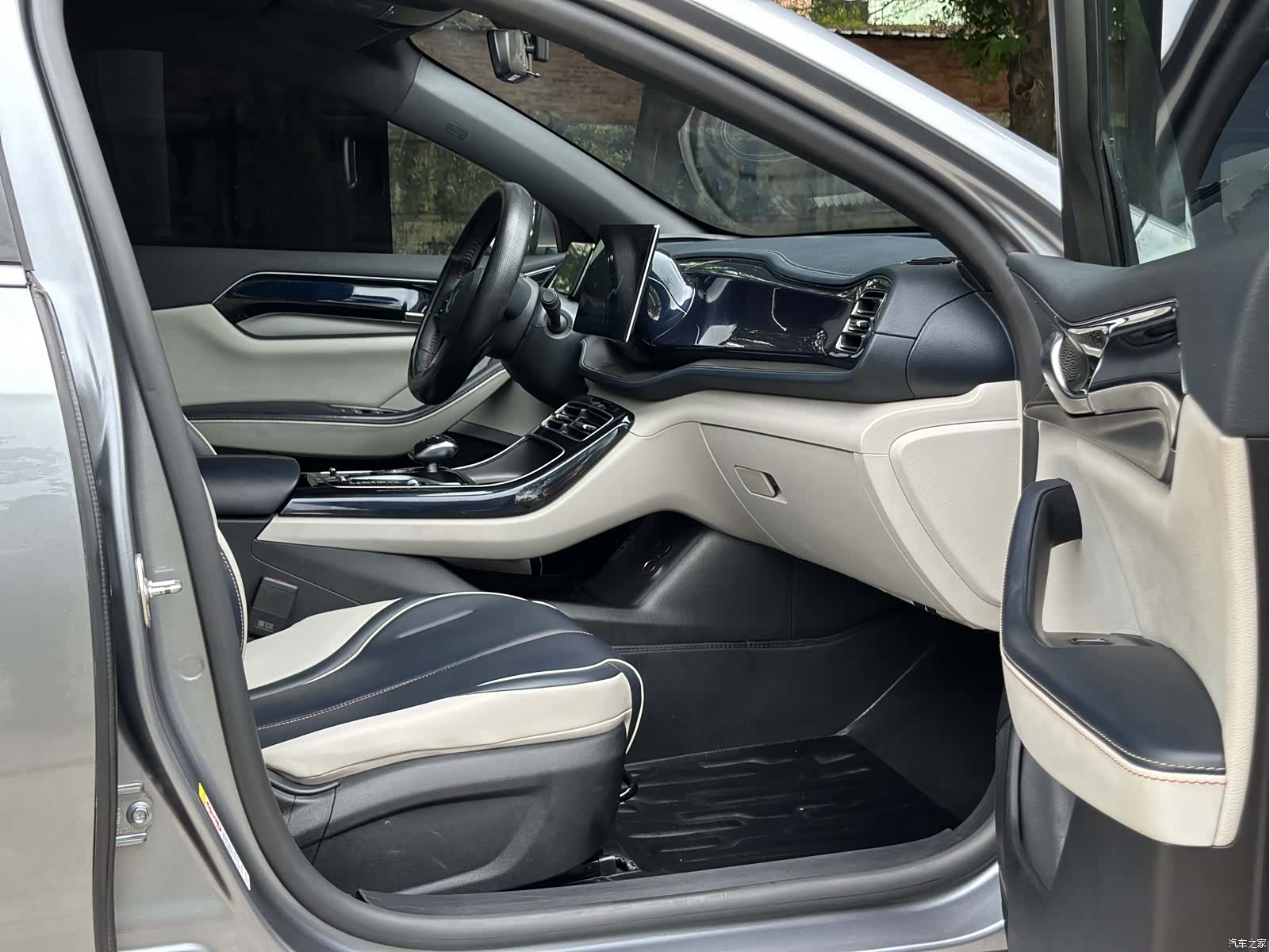 BYD Qin, 2023 21