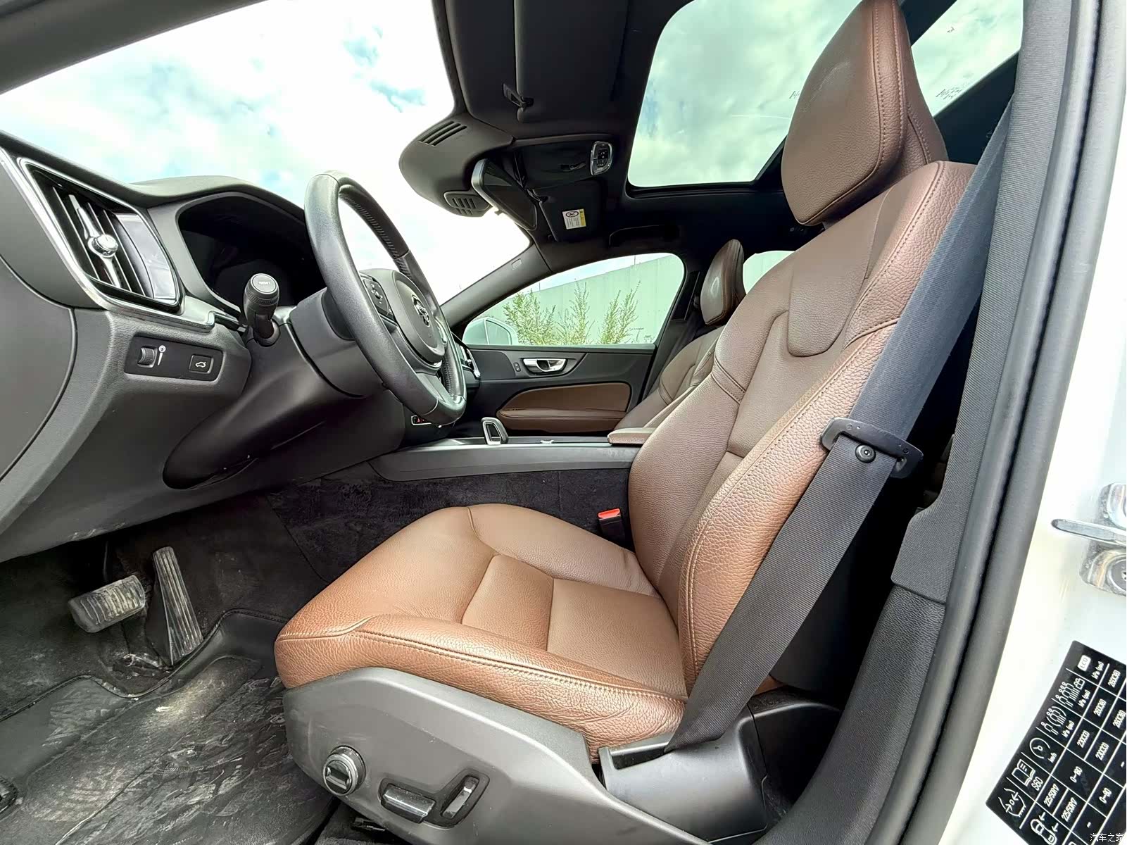 Volvo S60, 2022 4