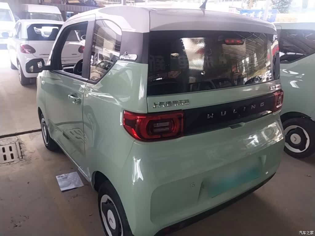 Wuling MINIEV, 2022 все фото