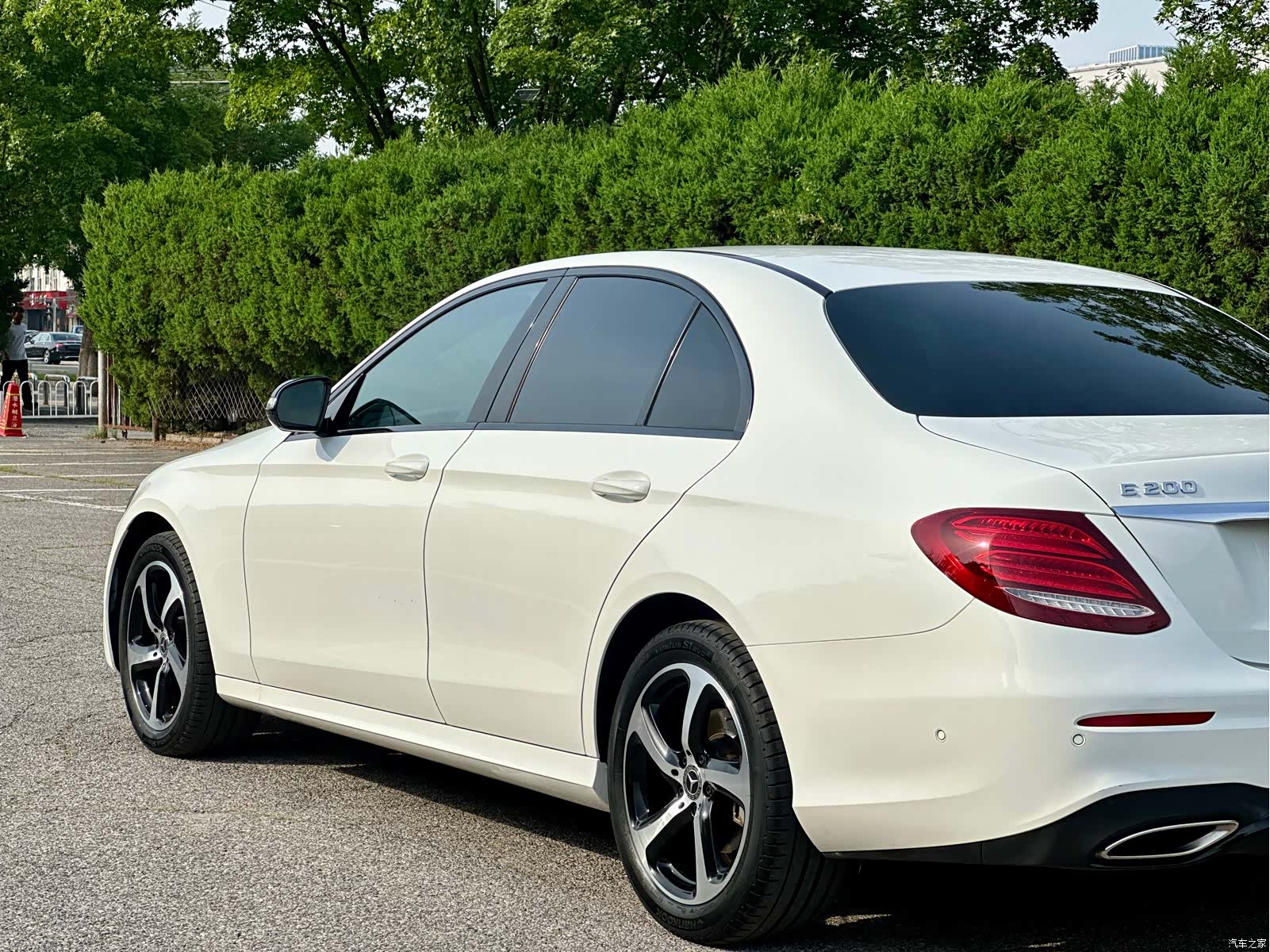 Mercedes-Benz E-Class, 2018 11