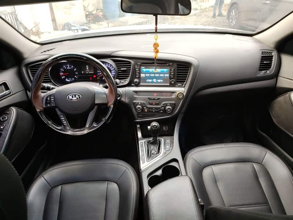 Kia K5 Kia K5