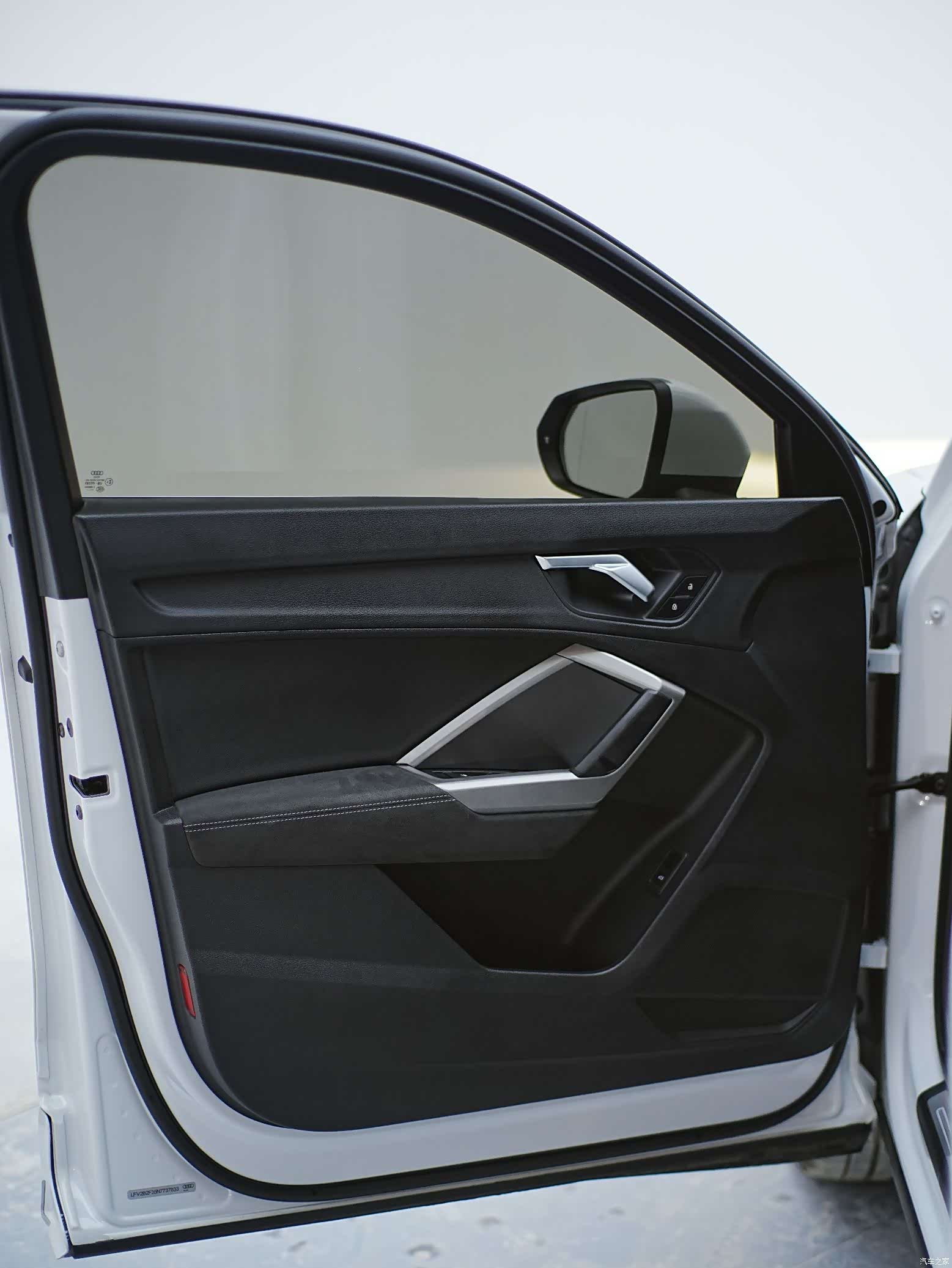 Audi Q3, 2022 25