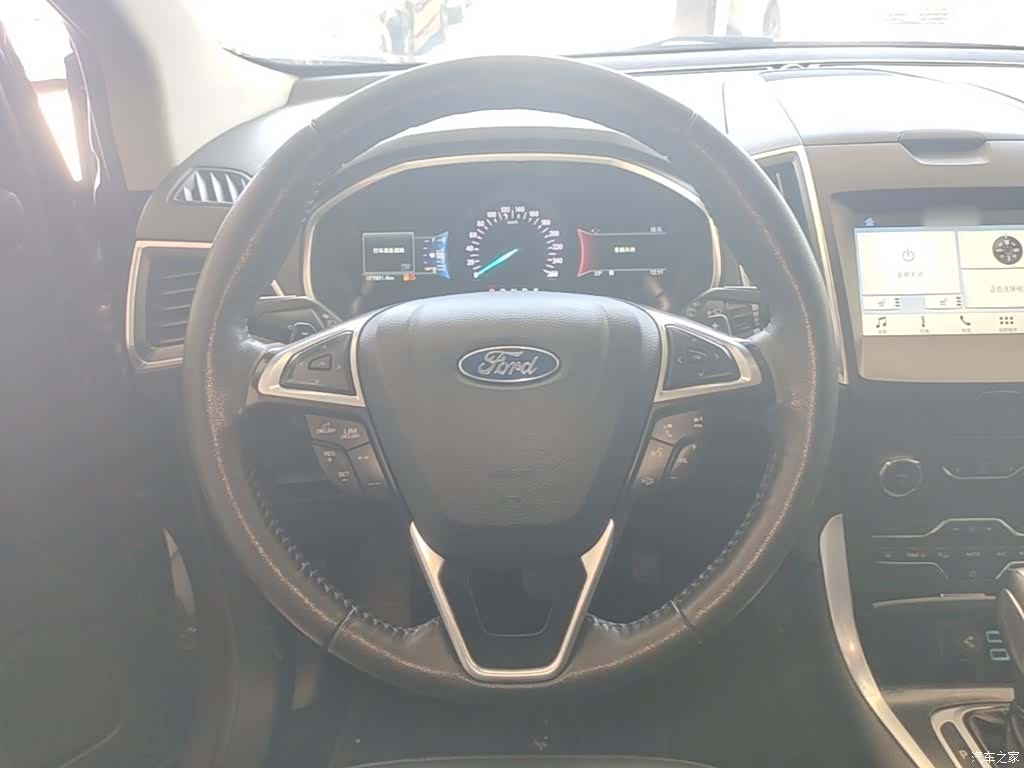 Ford Edge, 2018 11