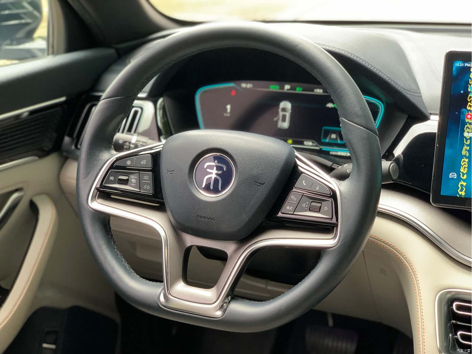 BYD Song, 2022 11