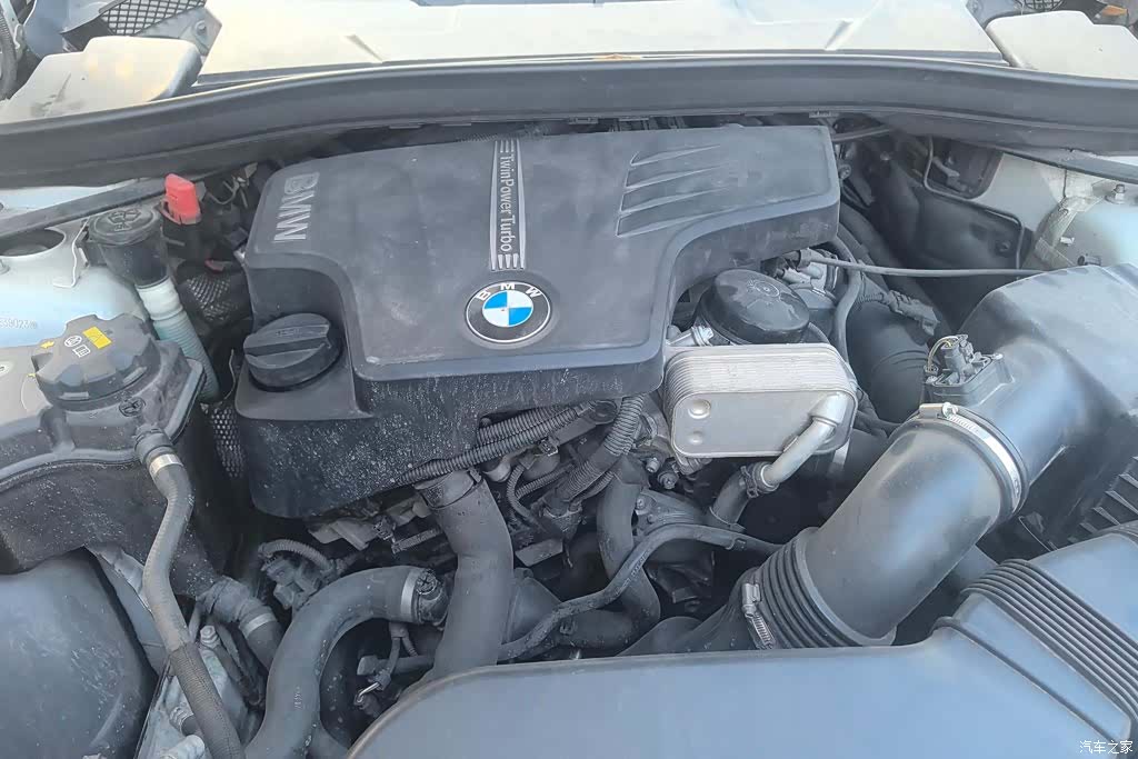 BMW X1, 2015 10