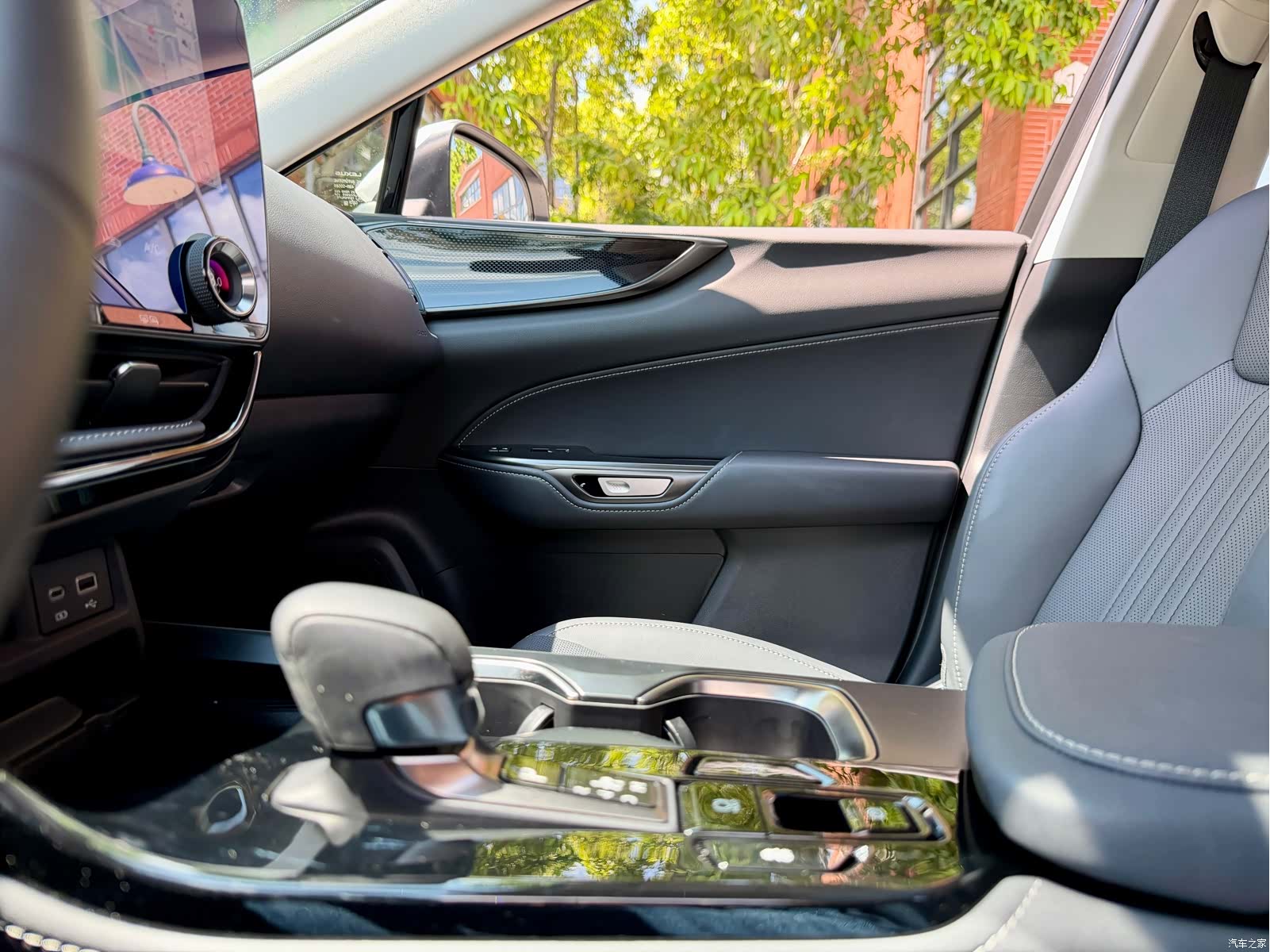 Lexus NX, 2024 14