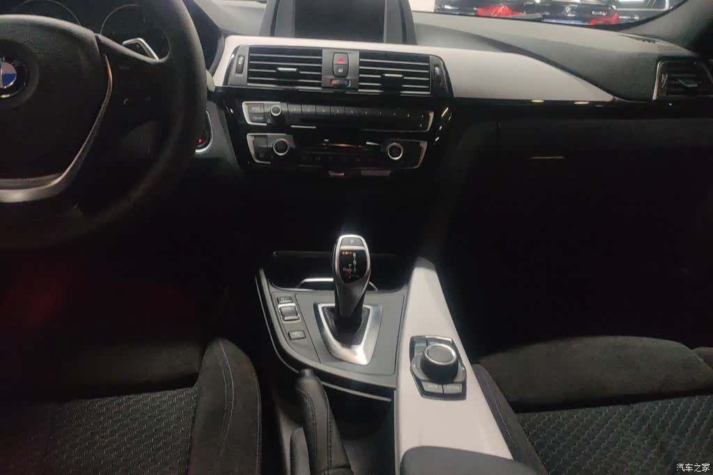 BMW 3 Series, 2017 16