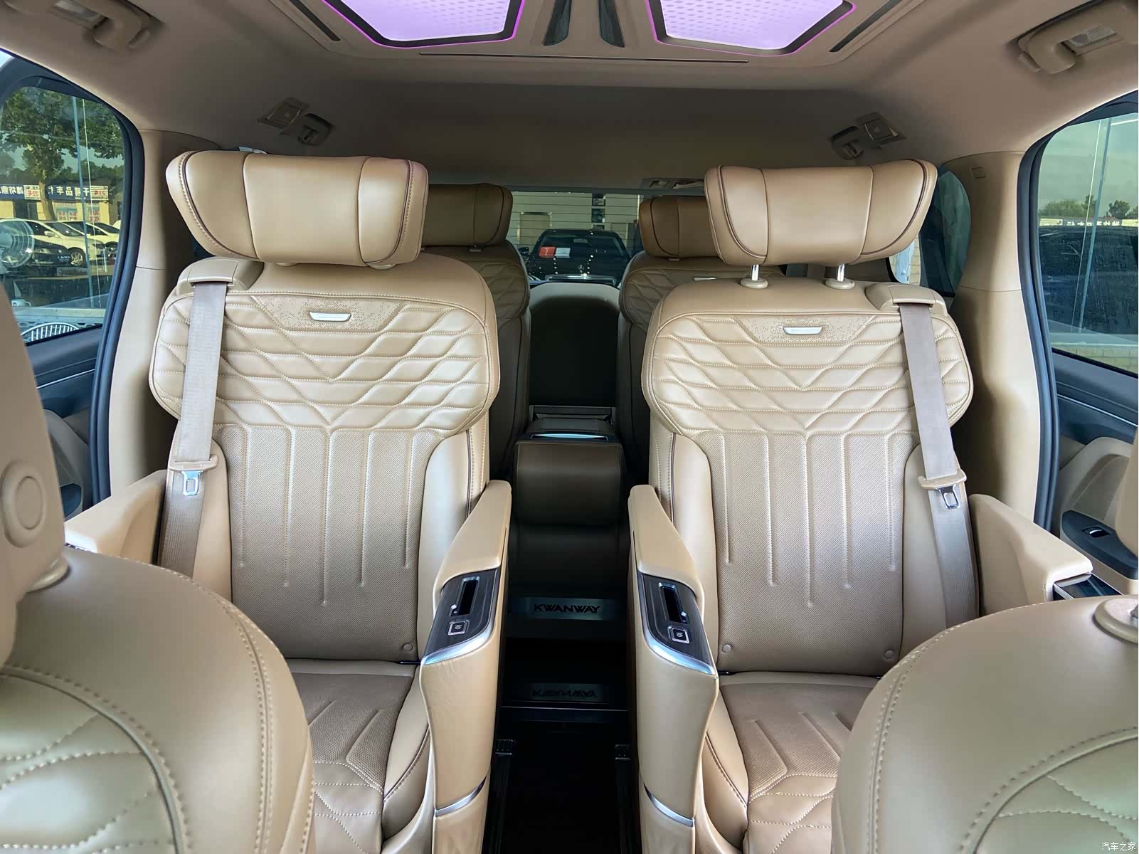 Buick GL8, 2021 32