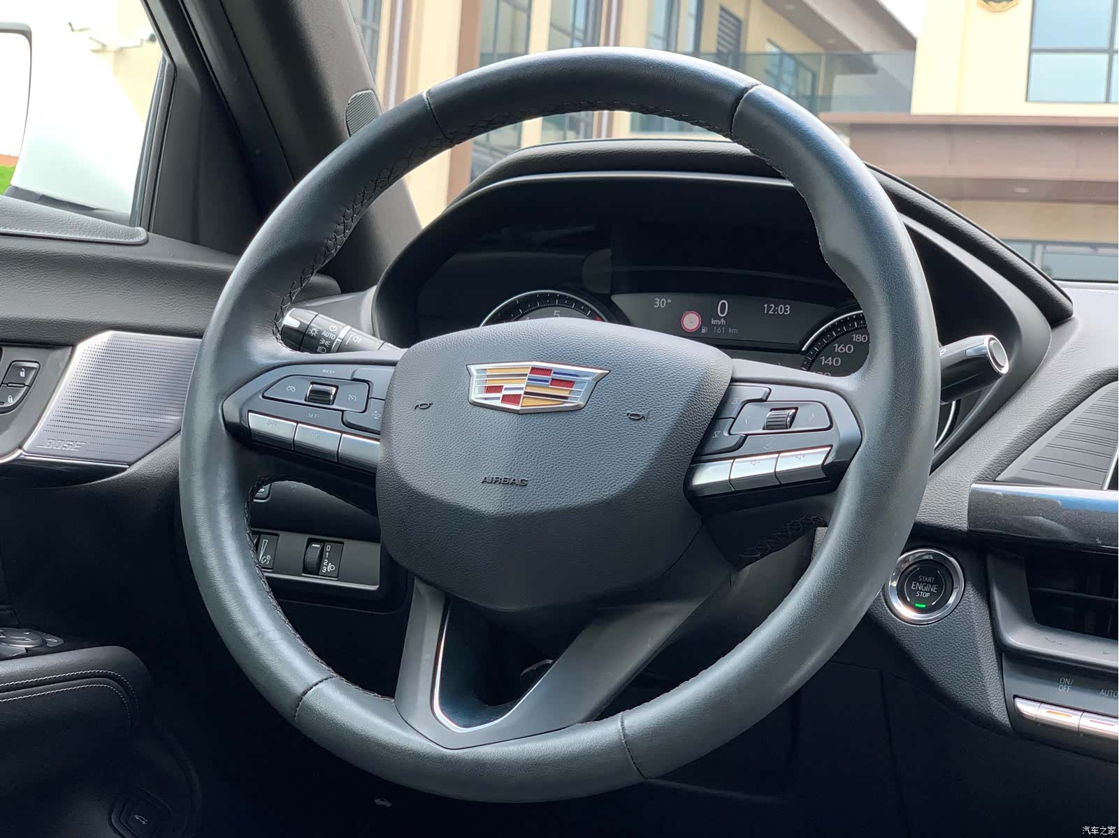 Cadillac CT4, 2023 19