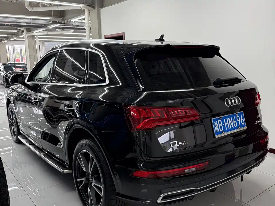 Audi Q5L Audi Q5L