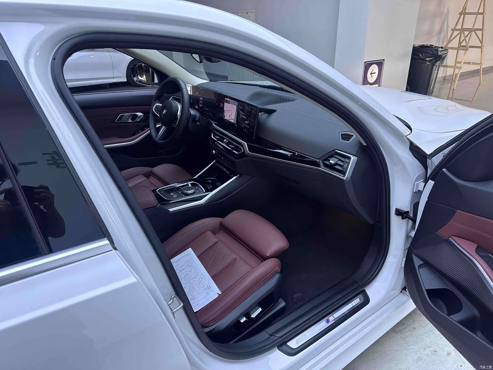 BMW 3 Series, 2023 10