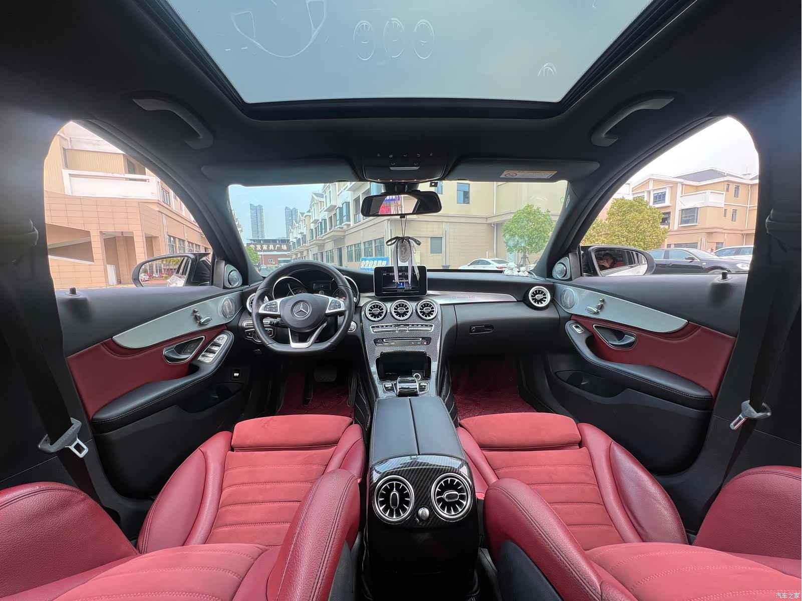 Mercedes-Benz C-Class, 2018 9