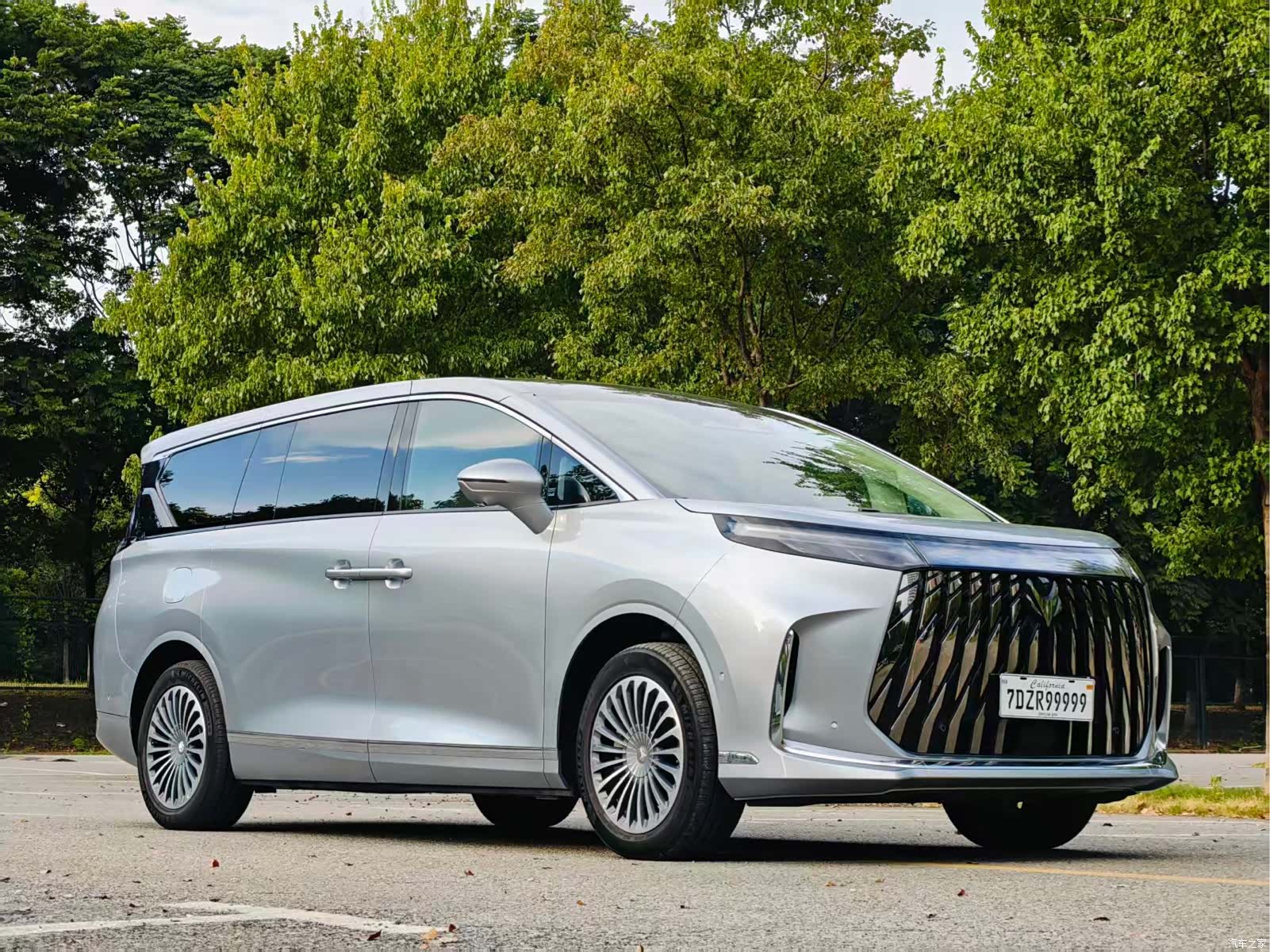 BAIC V9, 2026 3