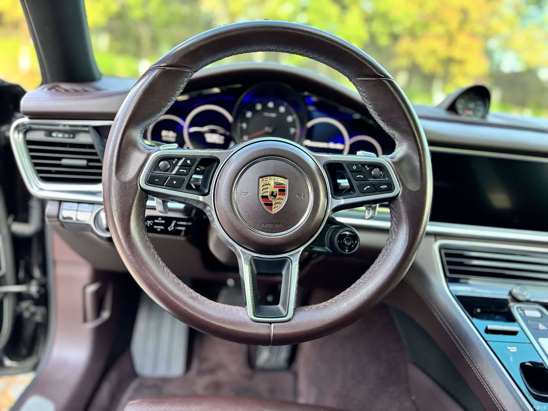 Porsche Panamera, 2017 10