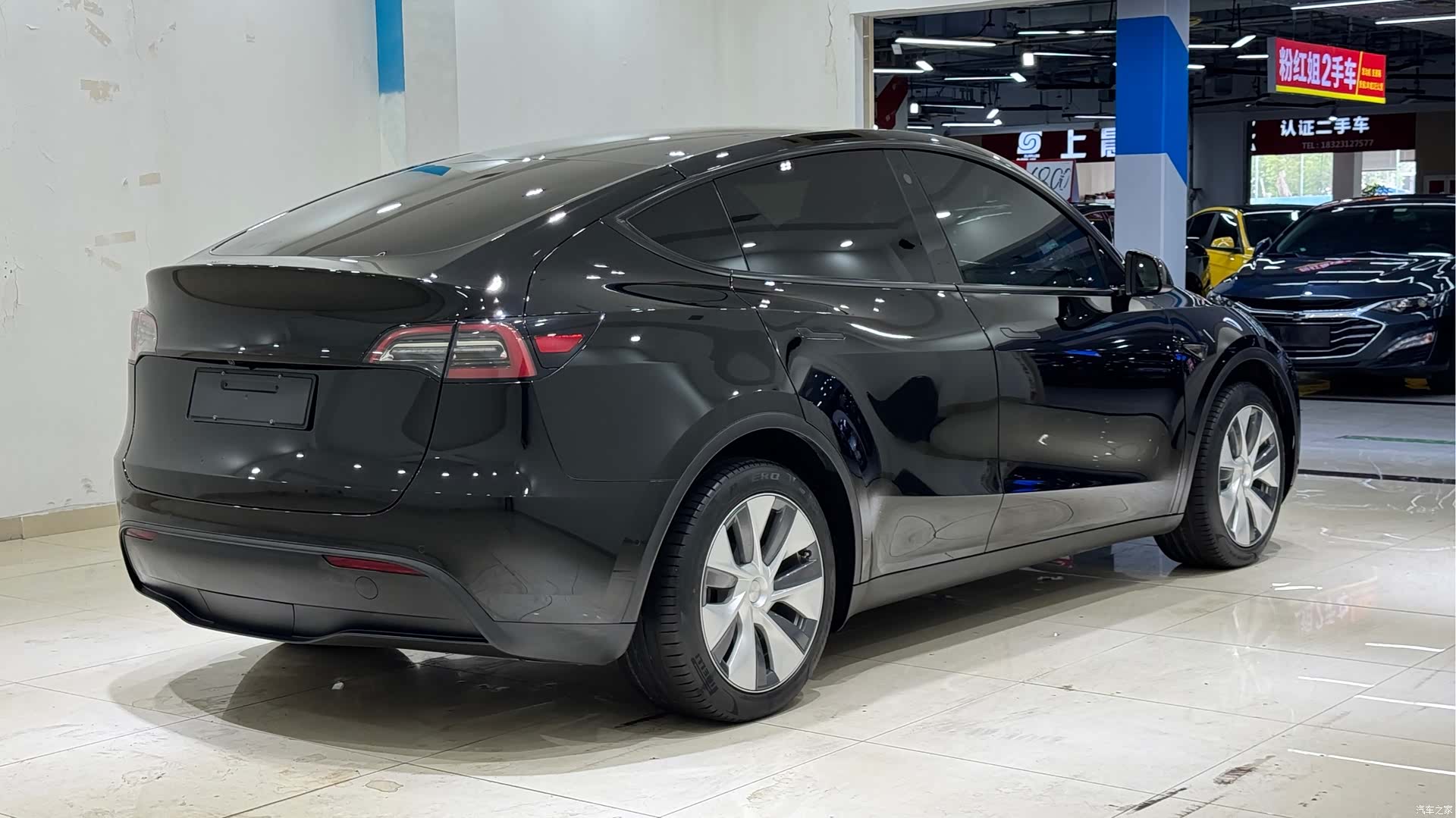 Tesla Model Y, 2023 6