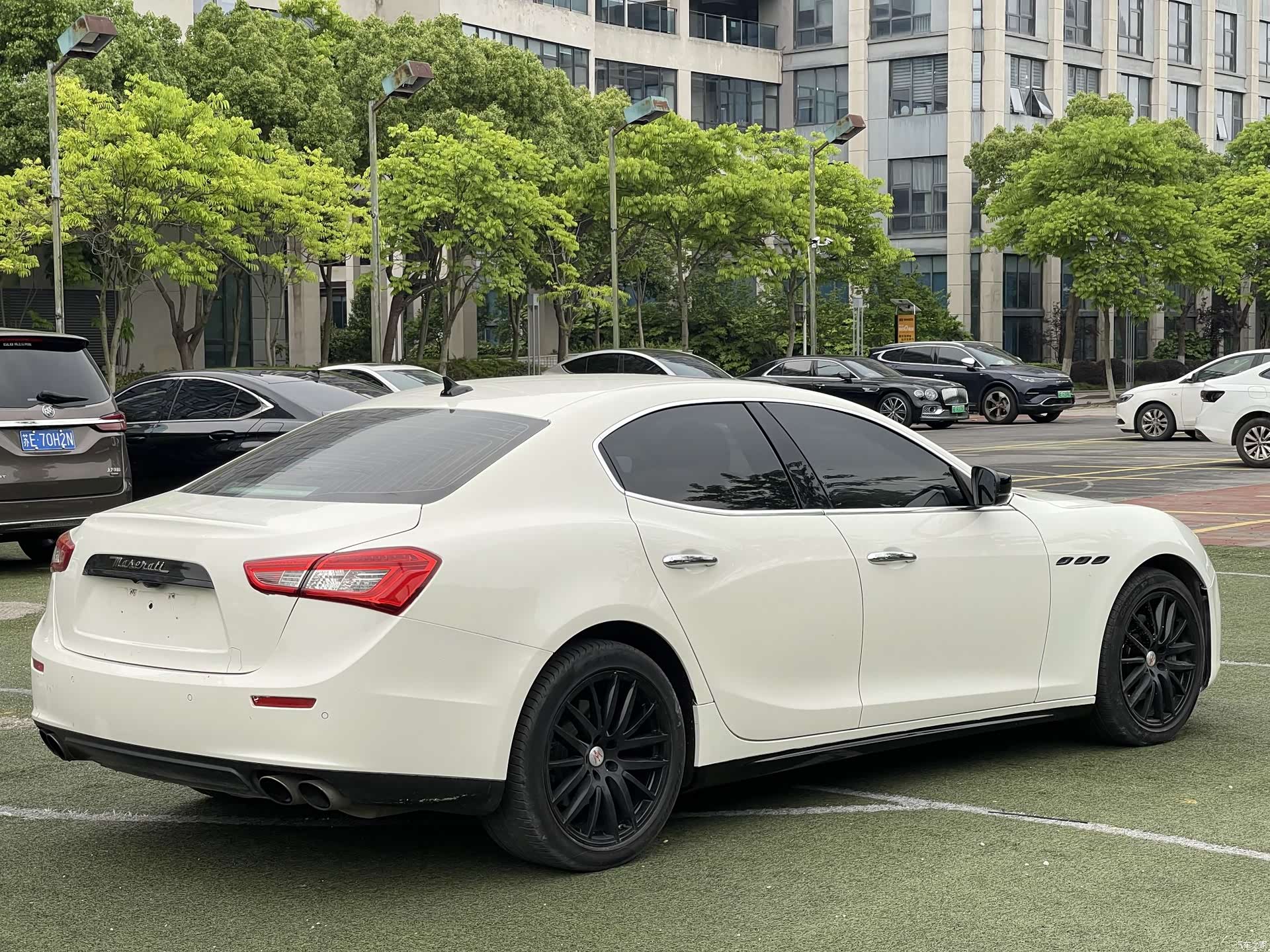 Maserati Ghibli, 2017 12