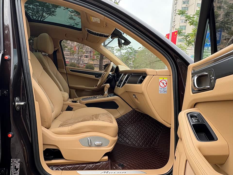 Porsche Macan Porsche Macan