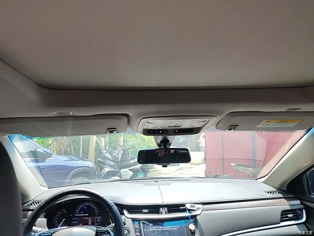 Cadillac XTS, 2018 18