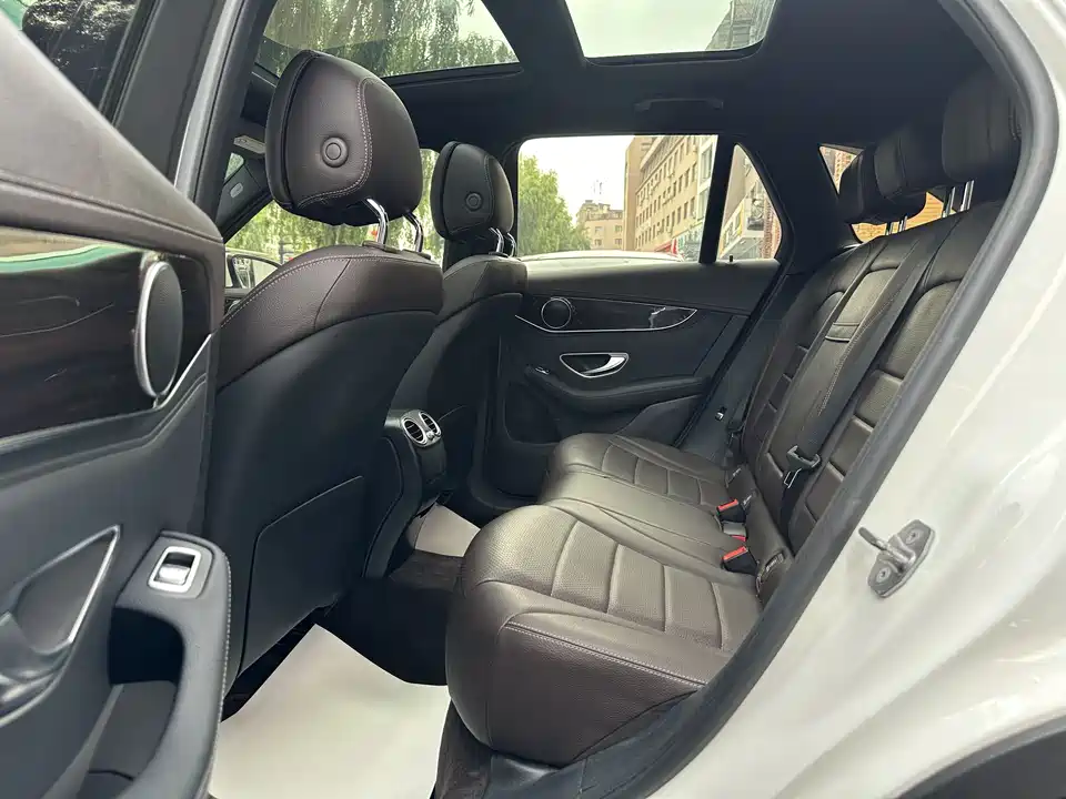 Mercedes-Benz GLC Mercedes-Benz GLC