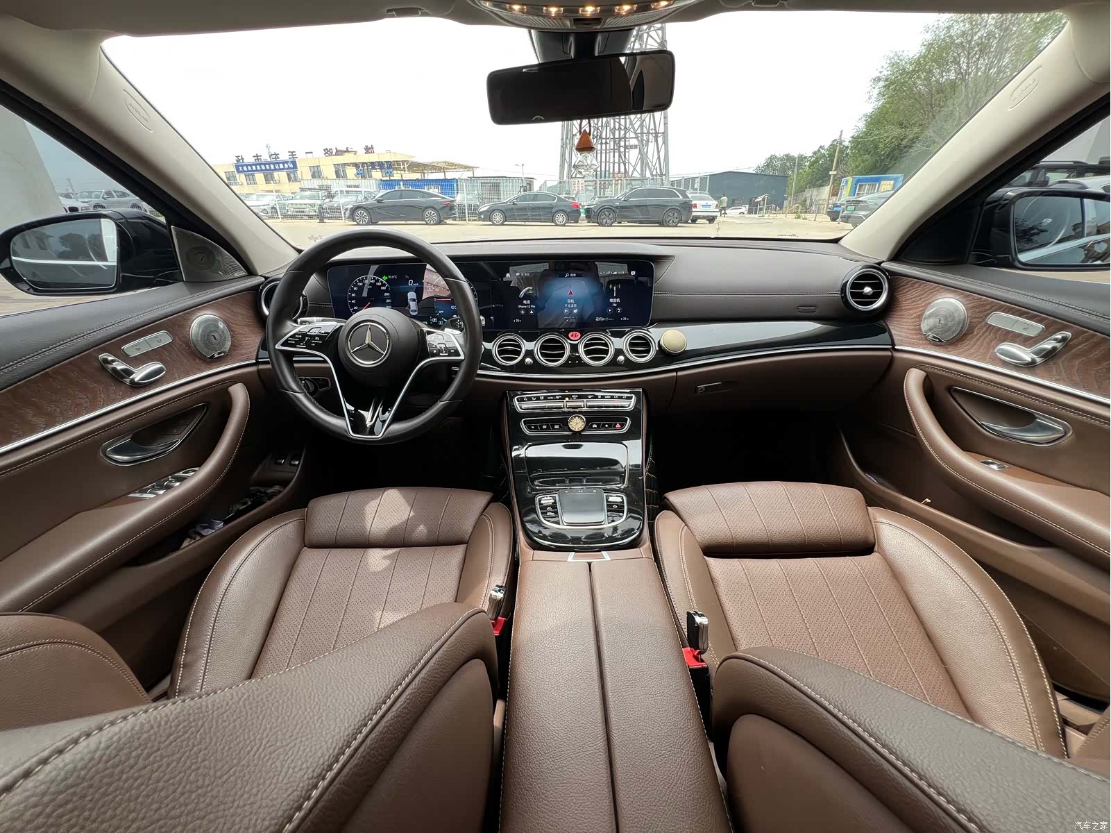 Mercedes-Benz E-Class, 2022 12