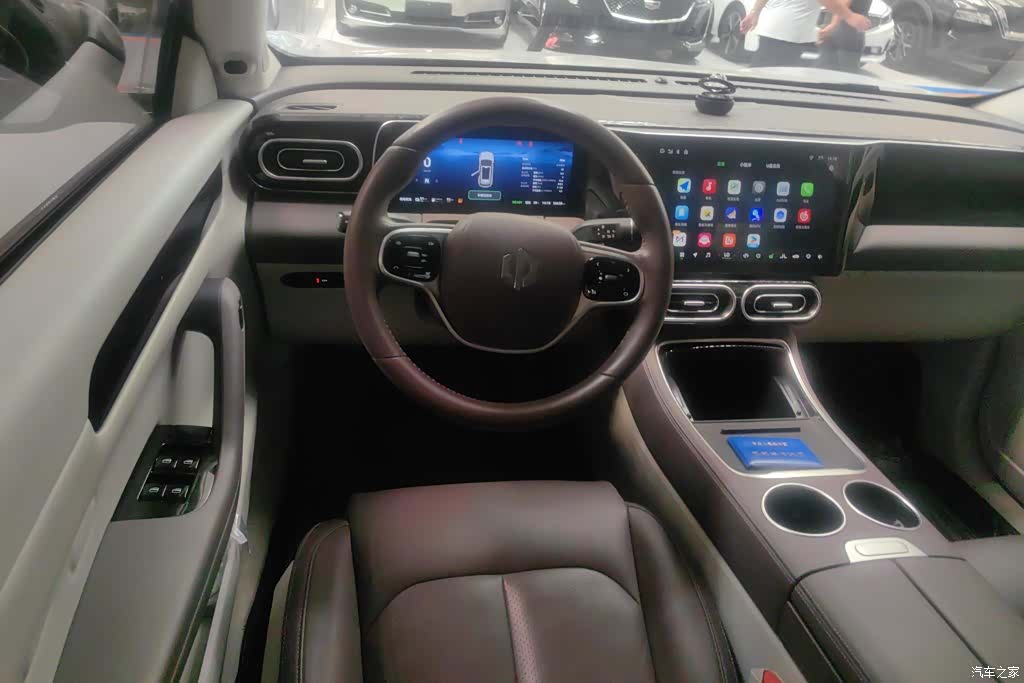 Leapmotor C11, 2024 15