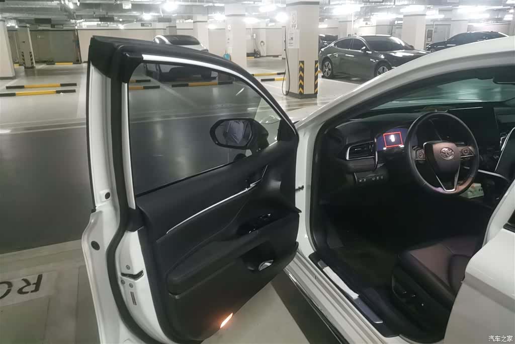 Toyota Camry, 2023 7