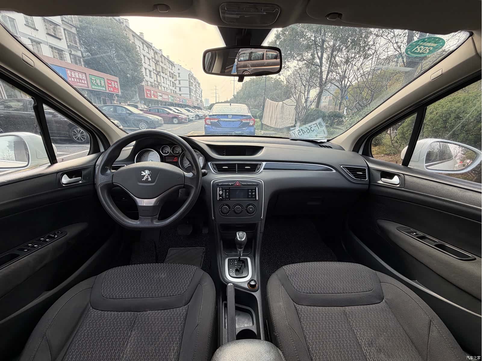 Peugeot 308, 2014 6