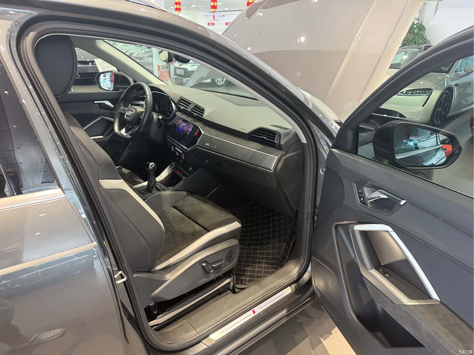 Audi Q3, 2022 9