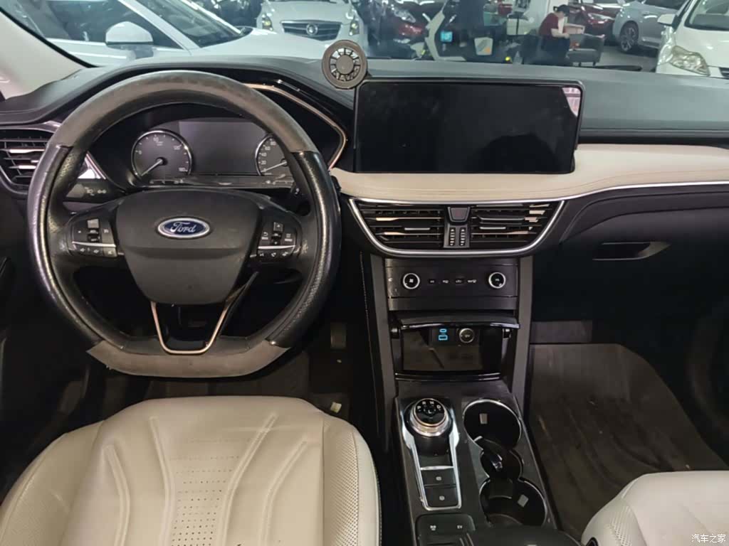 Ford Escape, 2021 10