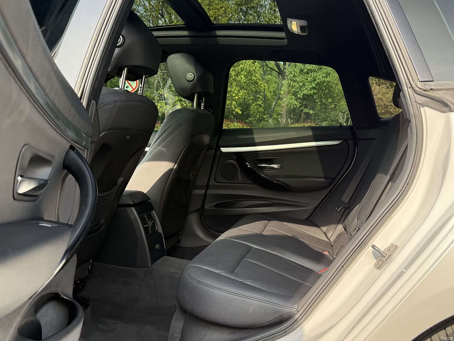 BMW 3 Series, 2019 8