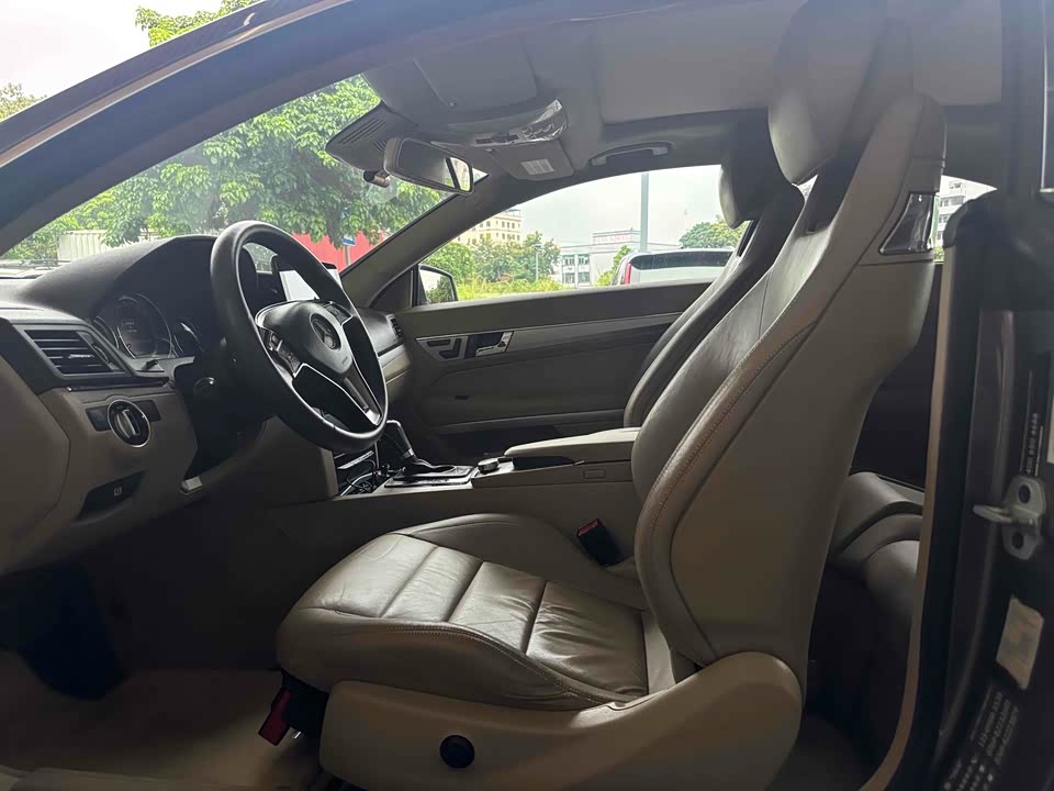 Mercedes-Benz E-class Mercedes-Benz E-class