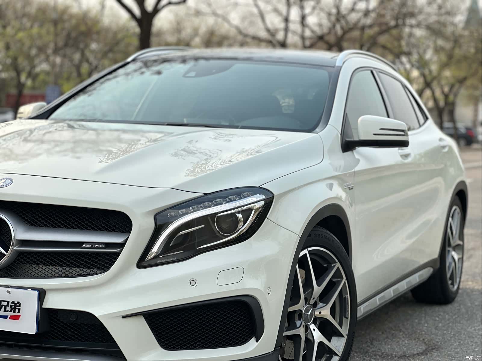 Mercedes-Benz GLA, 2015 3