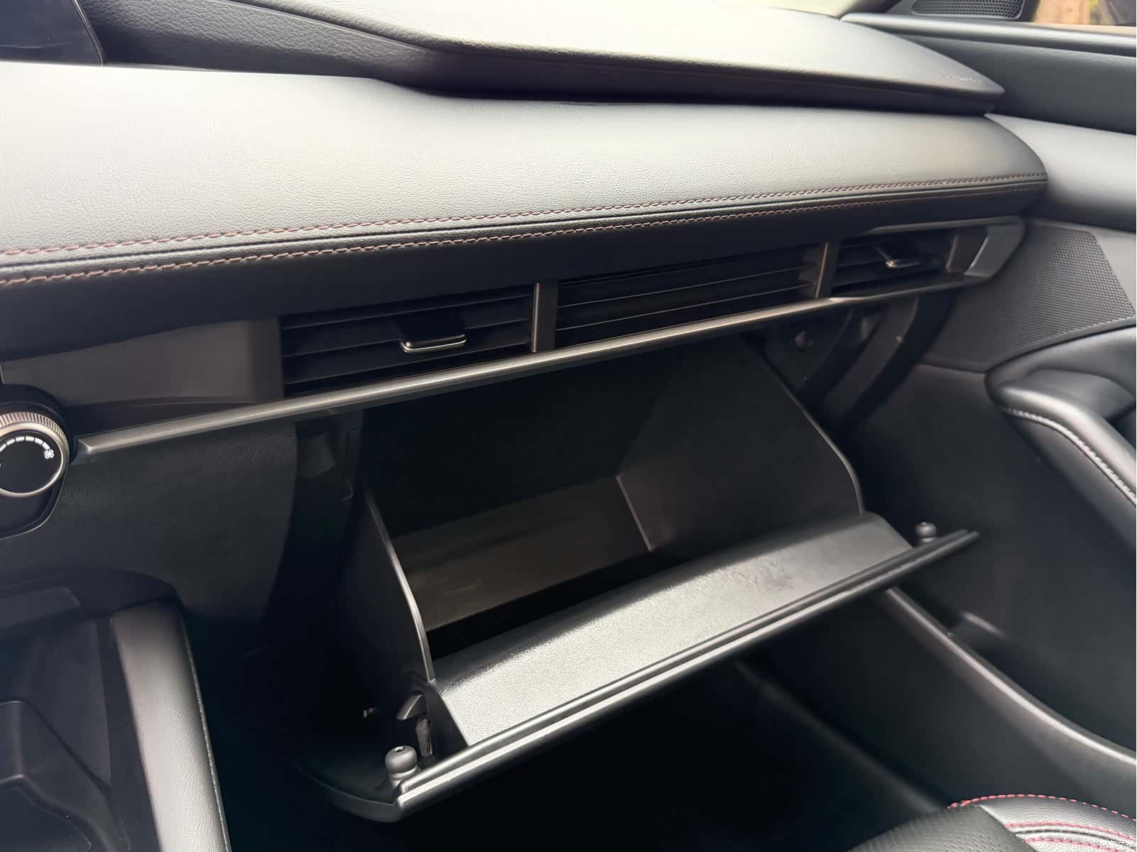 Mazda Mazda3, 2023 29
