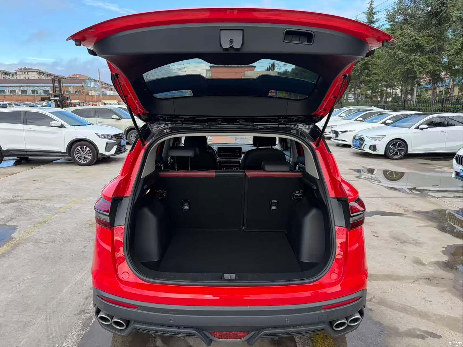 Geely Coolray, 2022 7