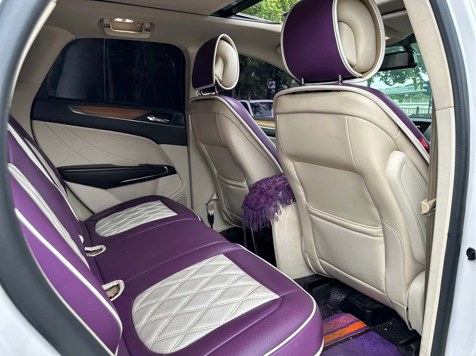 Lincoln MKC, 2015 18