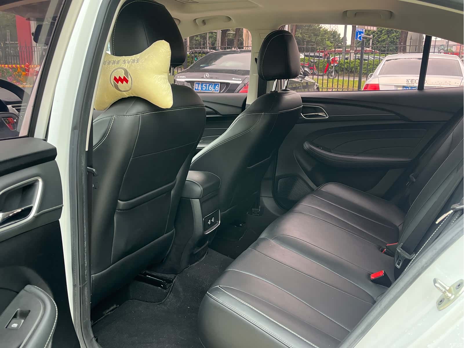 Roewe i5, 2020 10