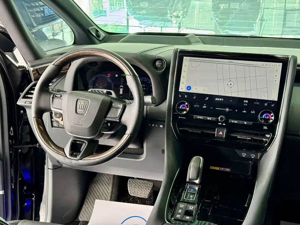 Toyota Wilfa