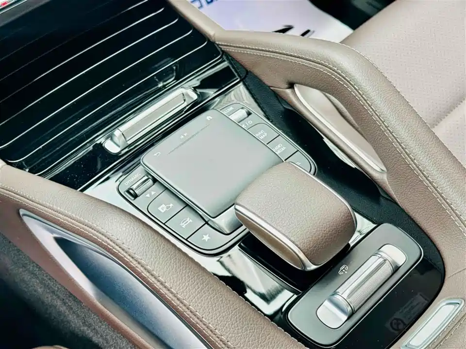 Mercedes-Benz GLS Mercedes-Benz GLS