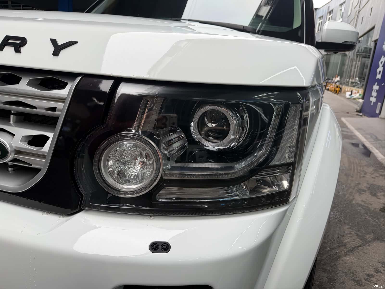 Land Rover Discovery, 2015 4