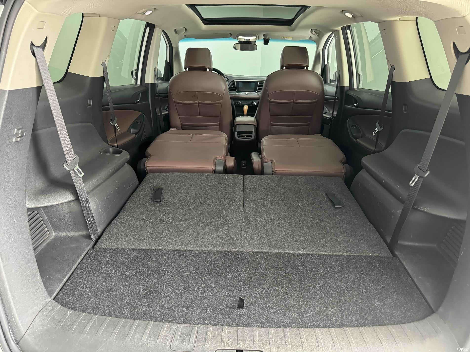 Buick GL6, 2018 8